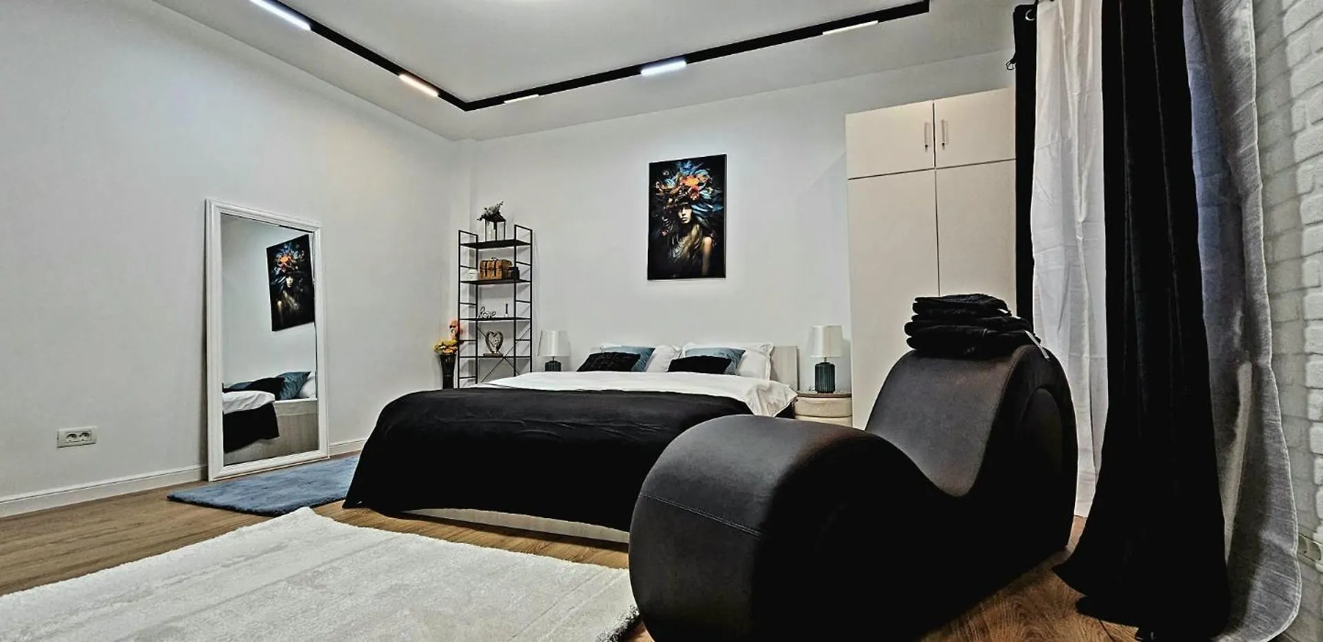 Tantra Studio 4 Calea Victoriei Amzei Bucharest 0*,